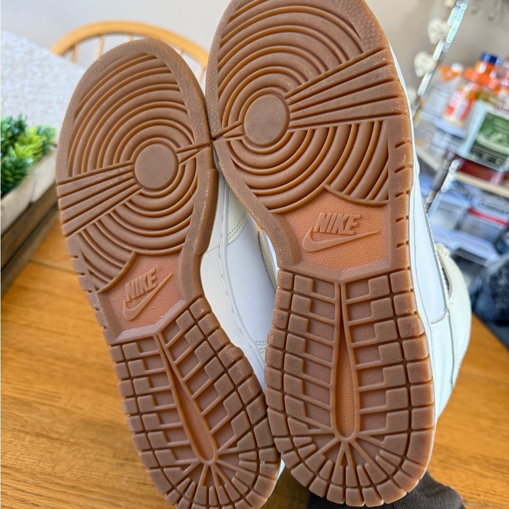 Nike Women's Cream High-Top Sneakers - Picture 4 of 5